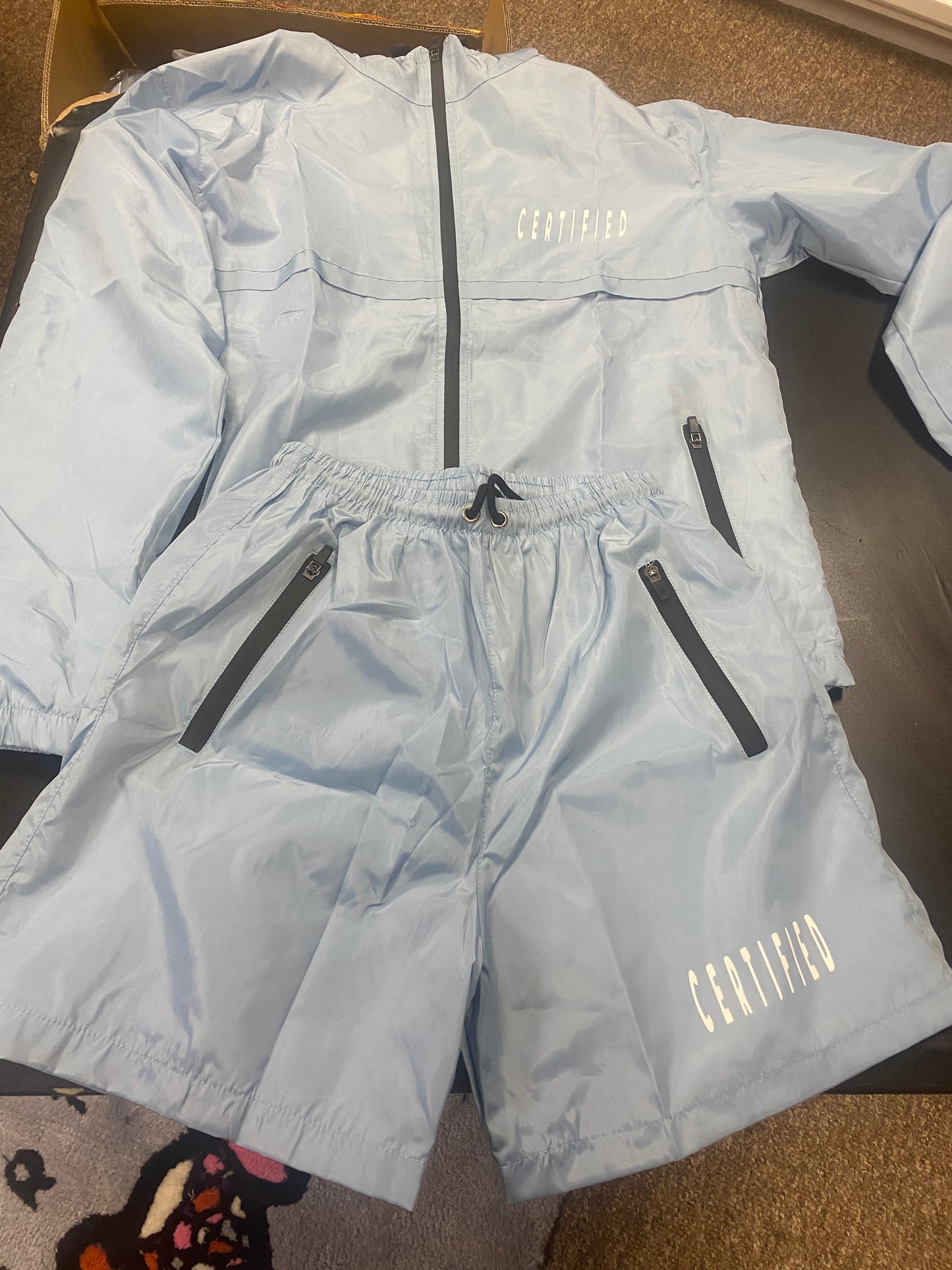 Certified Windbreaker sets