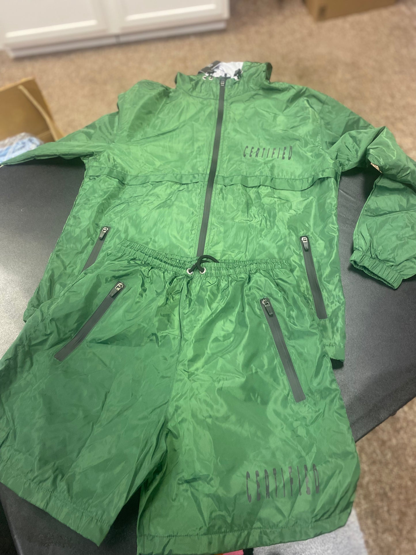 Certified Windbreaker sets